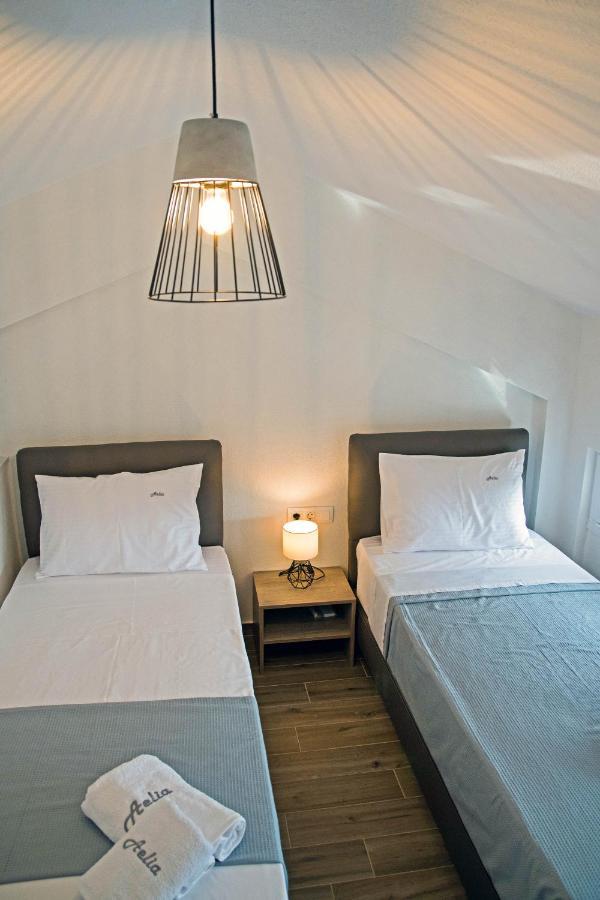 Aelia Luxury Apartments Nikiti  Eksteriør billede
