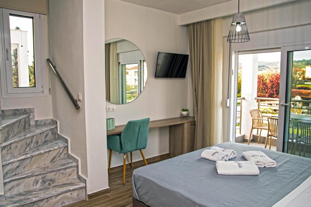 Aelia Luxury Apartments Nikiti  Eksteriør billede