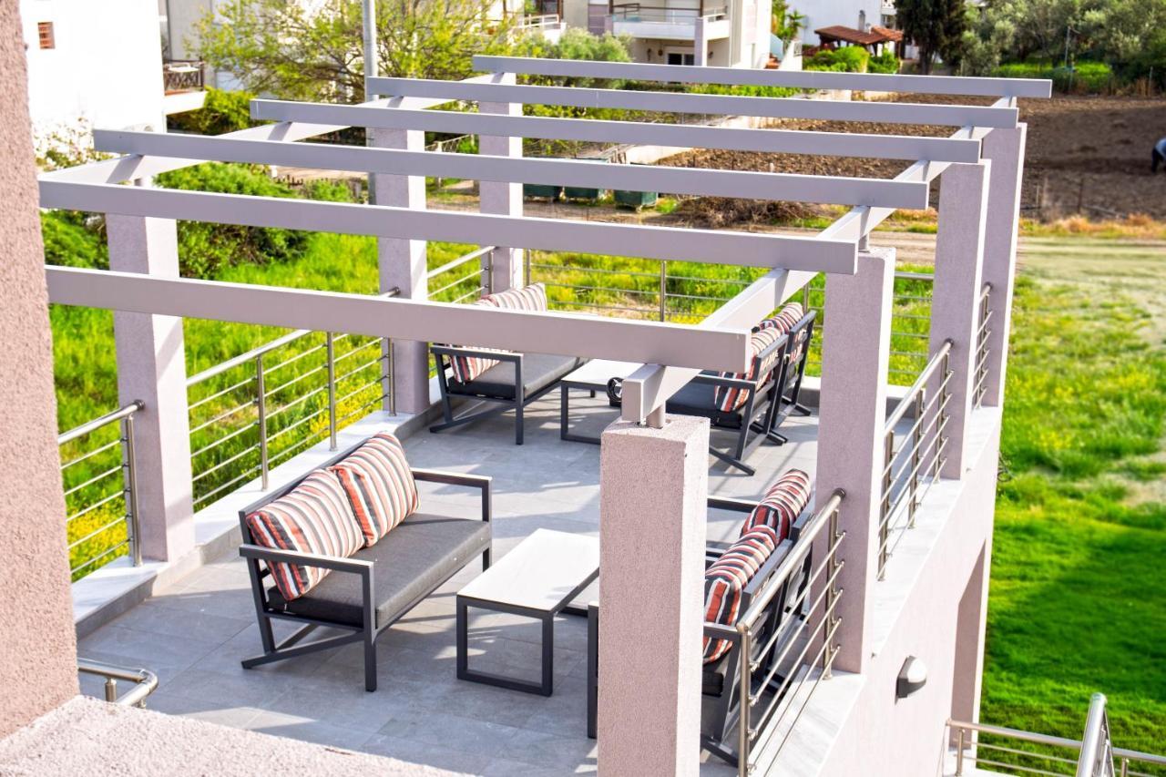 Aelia Luxury Apartments Nikiti  Eksteriør billede