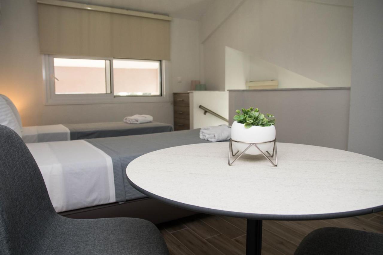 Aelia Luxury Apartments Nikiti  Eksteriør billede