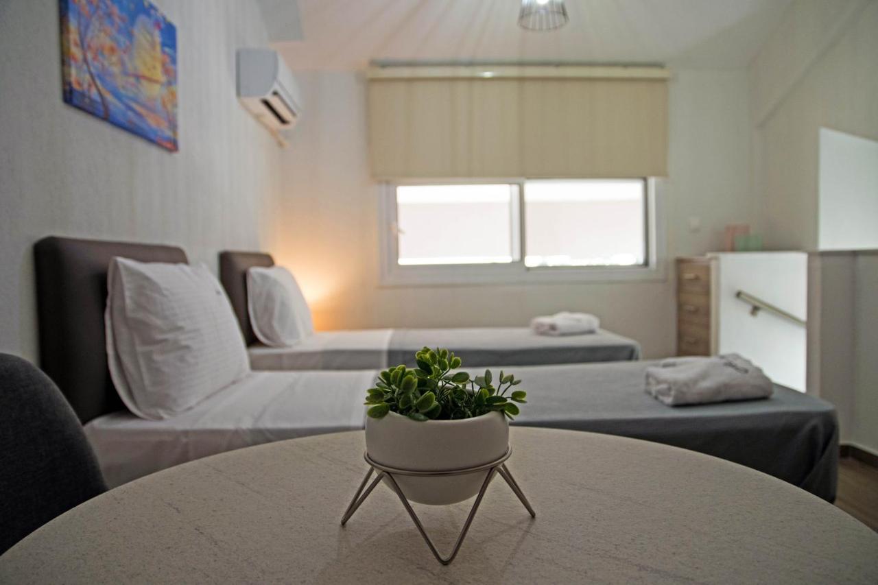 Aelia Luxury Apartments Nikiti  Eksteriør billede