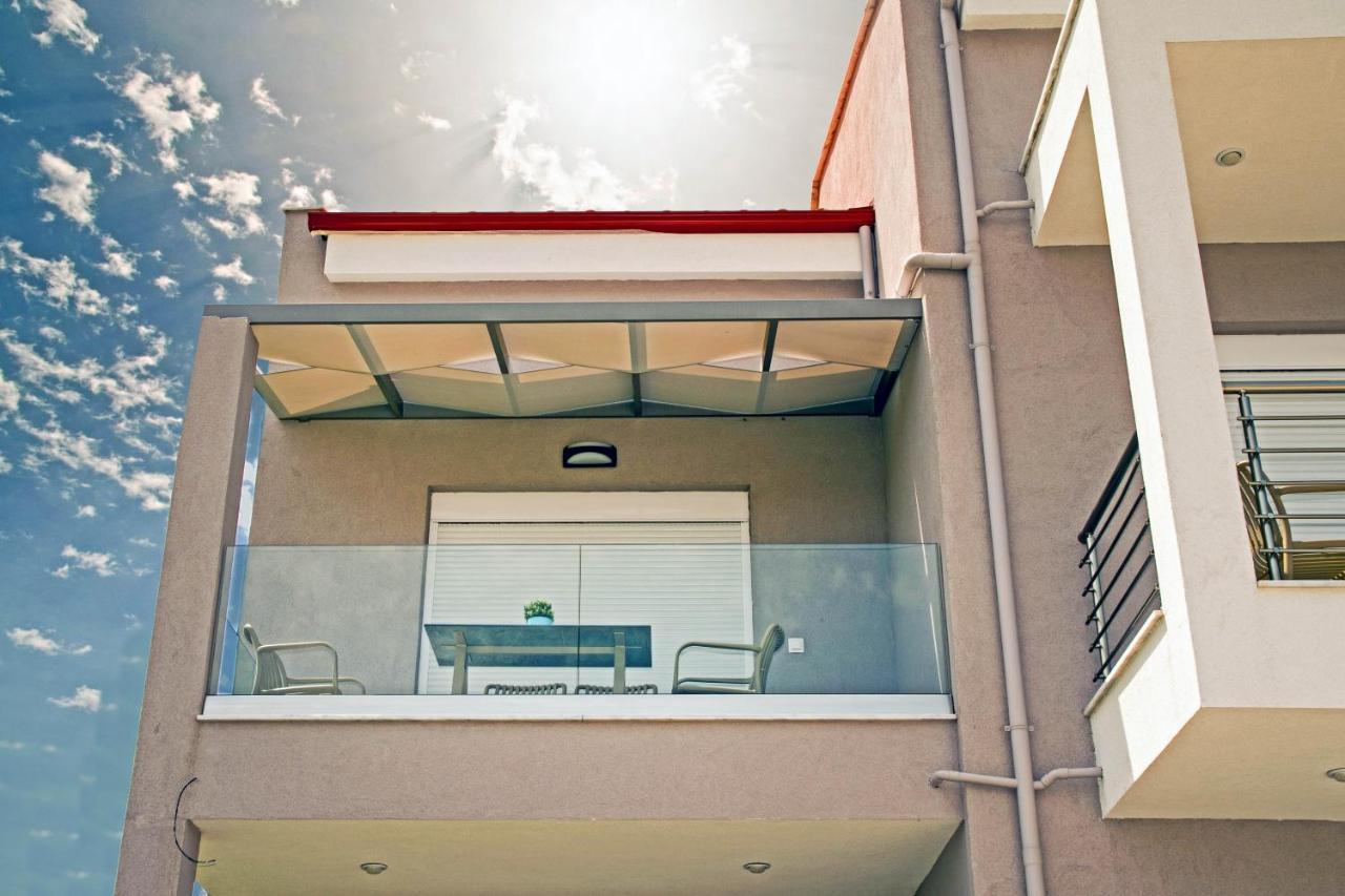 Aelia Luxury Apartments Nikiti  Eksteriør billede