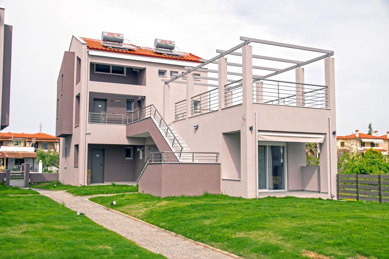 Aelia Luxury Apartments Nikiti  Eksteriør billede